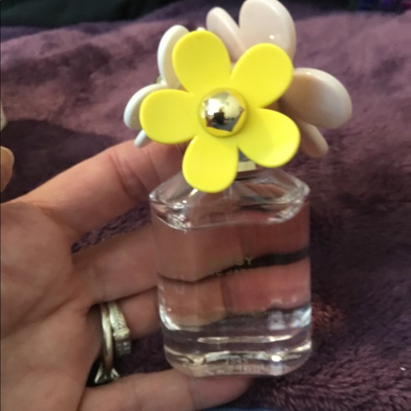 Daisy Marc Jacobs “Eau So Fresh “ Eau de Toilette Spray, 1 oz - Picture 2 of 10